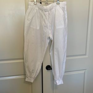 Joe Fresh linen/cotton blend ankle pant. Size XL. White
